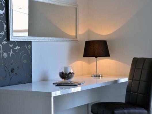 The Suites - Small Luxury Living โวดีเซ ภายนอก รูปภาพ