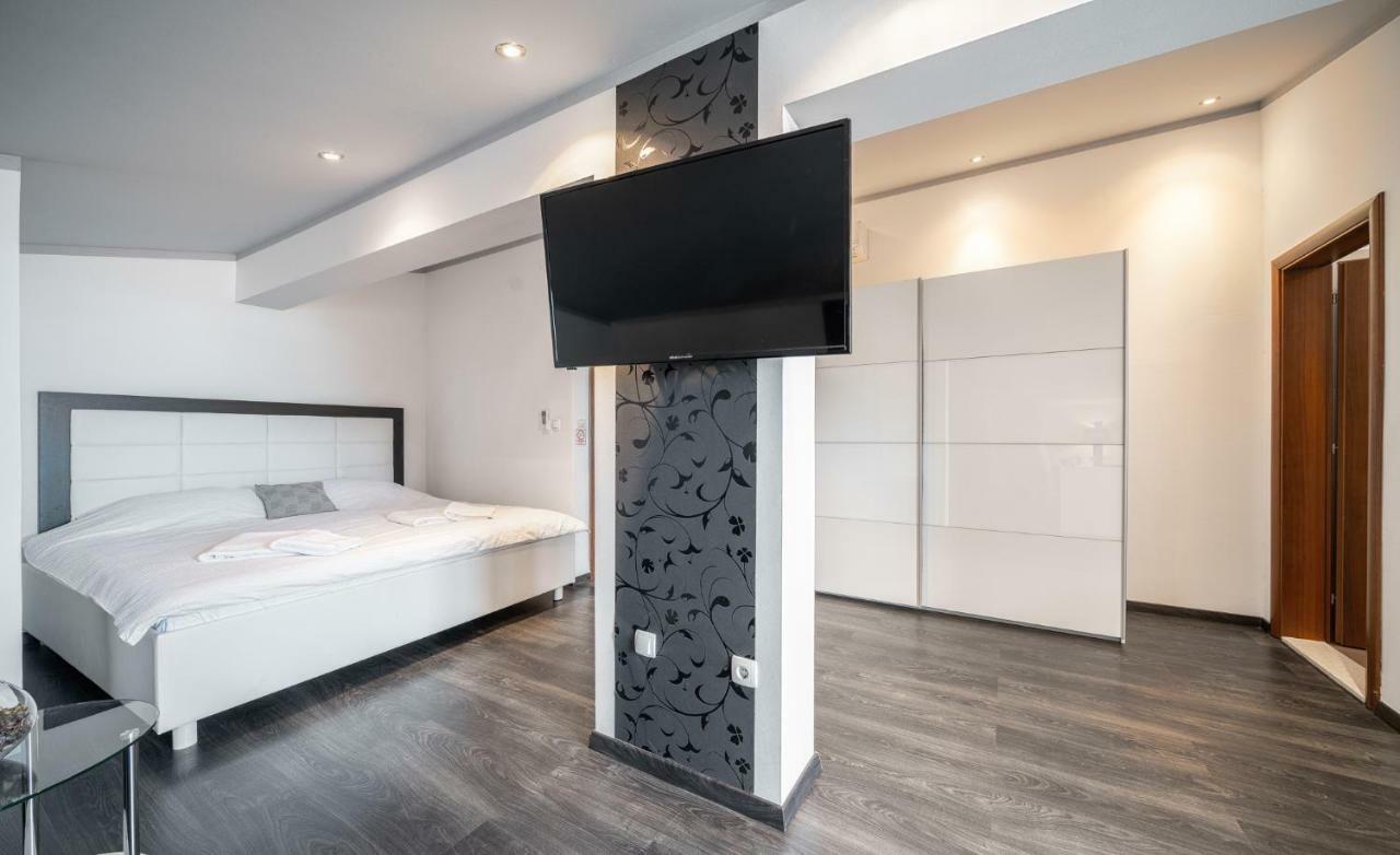 The Suites - Small Luxury Living โวดีเซ ภายนอก รูปภาพ